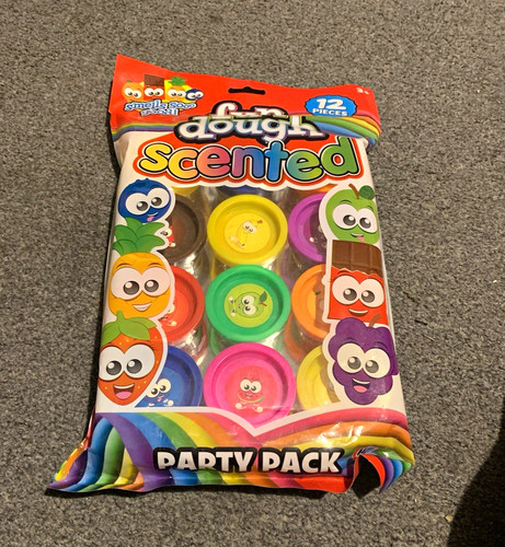 Fun dough scented party - dough,